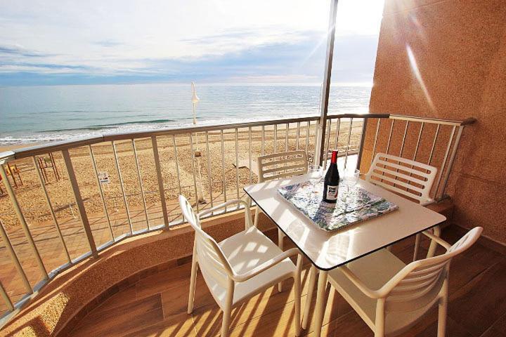Apartamento Europa Primera Linea De Playa Guardamar Apartment Guardamar del Segura Ngoại thất bức ảnh